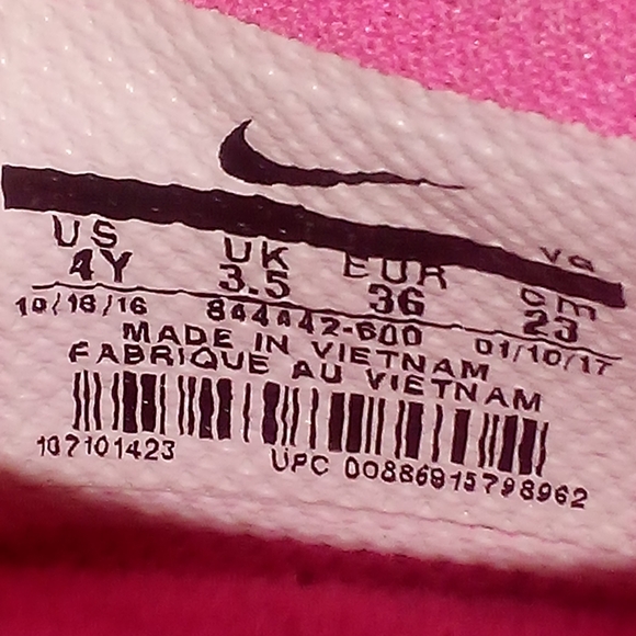 Nike Bravata 2 FG Girls 4Y Pink Black Soccer Cleats 844442-600 - Picture 8 of 8